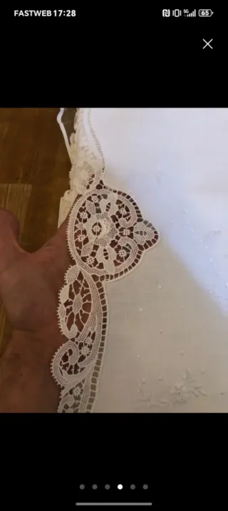 Lenzuola matrimoniali in lino ricamate burano