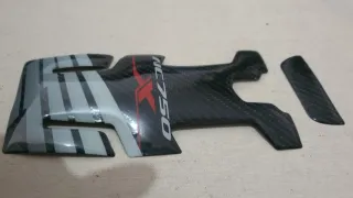 Protector depósito NC750X NC700X Carbono