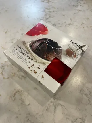 Molde Savarín Espiral Lekue Silicona Rojo 20cm