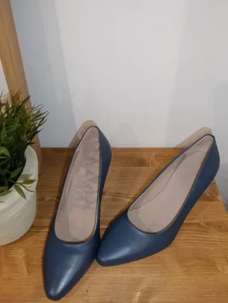 Zapatos de tacón Wonders – Azul metalizado