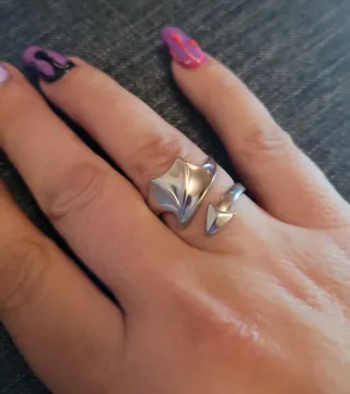 Anillo ajustable diseño ala dragón