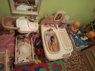 Juego de cunas y accesorios para muñecas