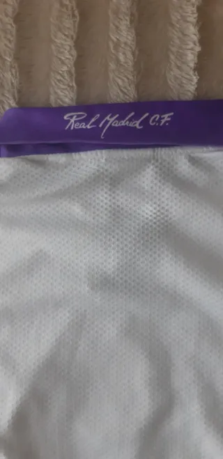 Camiseta Real Madrid Kelme  blanca. Original