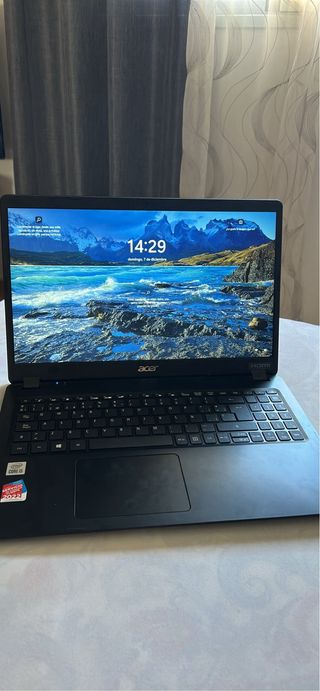Portátil Acer Negro