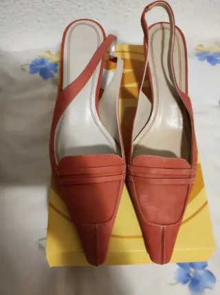 Zapatos ante salmón tacón bajo destalonados