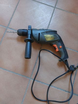 Taladro Eléctrico Xpro 710w