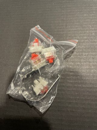 Teclado Krom Kernel TKL RGB Mecánico