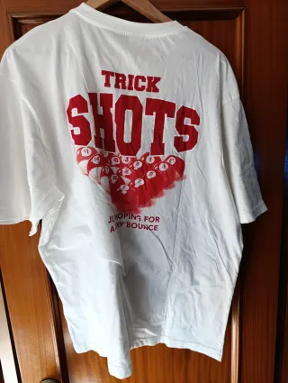 Camiseta Springfield Trick Shots Blanca