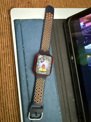 Apple Watch Series 7 Plata/Blanco