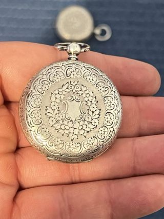 Orologio da tasca o ciondolo da donna in argento 935