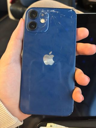 iPhone 12 mini 64GB - Tutto funziona - Retro danneggiato