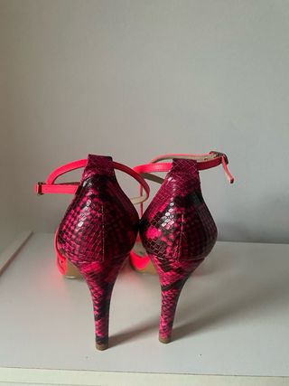 Sandalias LODI Talla 39 Neón Rosa
