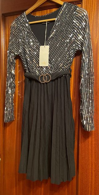 Vestido fiesta lentejuelas plateadas y negro