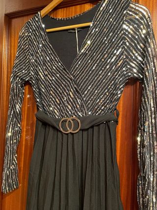 Vestido fiesta lentejuelas plateadas y negro