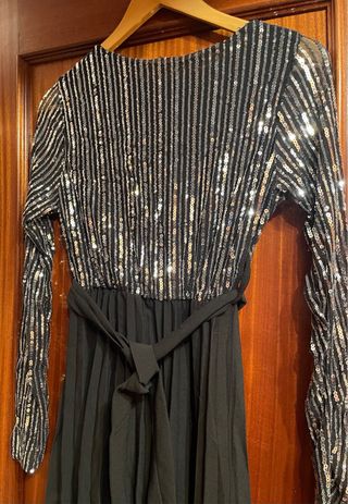 Vestido fiesta lentejuelas plateadas y negro