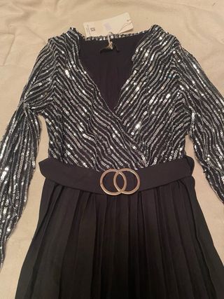 Vestido fiesta lentejuelas plateadas y negro