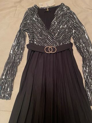 Vestido fiesta lentejuelas plateadas y negro