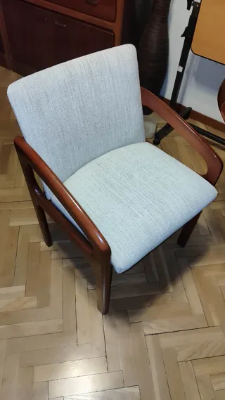 Mesa de comedor o reuniones  con seis sillas