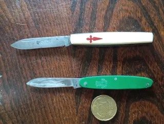 2 piccole coltelli da collezione