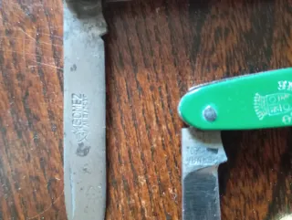 2 piccole coltelli da collezione