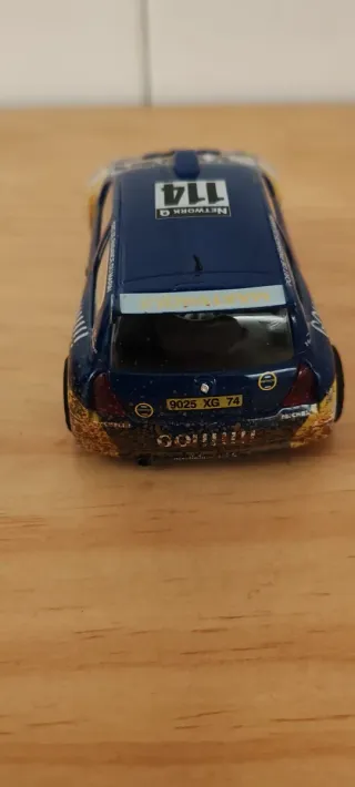 Scalextric Renault Clio Rallye