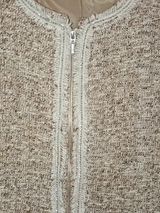 Chaqueta tweed beige y marrón