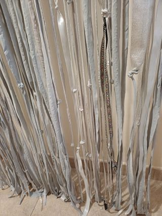 Cortina de tiras gris/plata