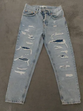 Vaqueros Zara hombre rotos talla 36