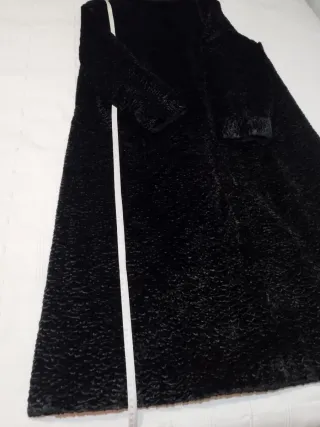 Abrigo vintage imitación astracán negro