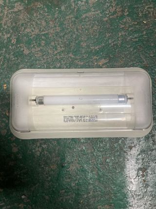 Luz de emergencia fluorescente