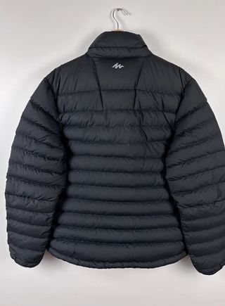 Chaqueta Plumas Hombre Quechua Negra y Roja