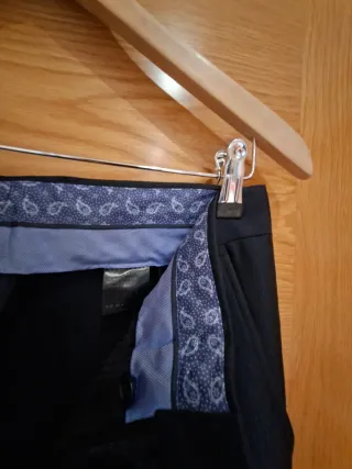 Traje de caballero azul marino