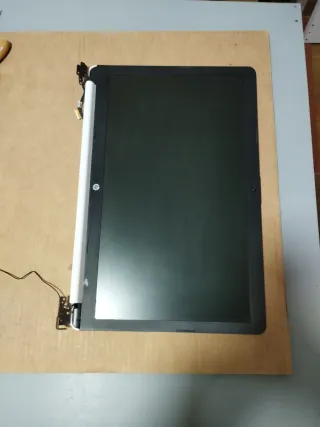 Pantalla HP 17 by0003ns
