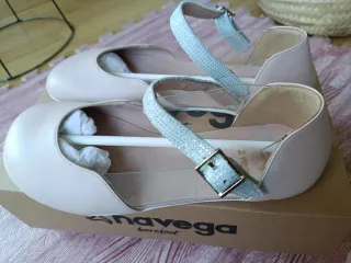 Barefoot bailarinas modelo cristal Beige