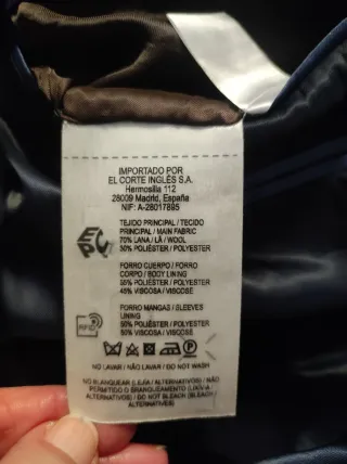 Traje chaqueta azul marino