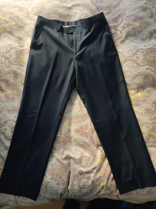 Traje chaqueta azul marino