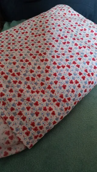 Retal tela punto florecitas