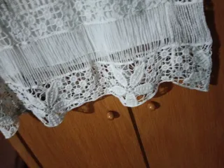 Blusa de encaje blanca talla única