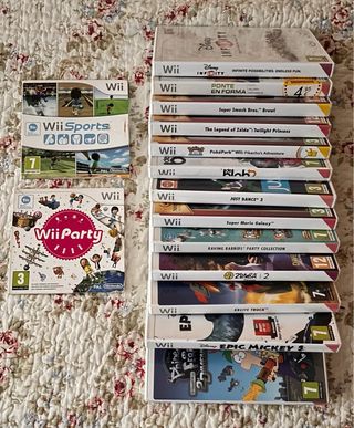 Consola Nintendo Wii Blanca + 15 Juegos