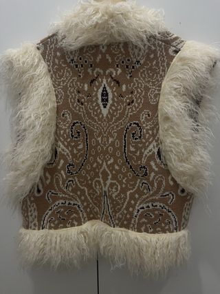 Chaleco pelo Boho beige y marrón