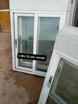 Ventana aluminio corredera 120x116