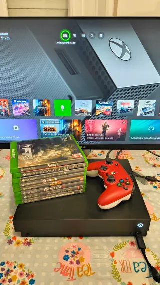 Xbox One X hard disk 1 TB con giochi