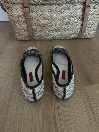 Bailarinas Carolina Herrera Beige