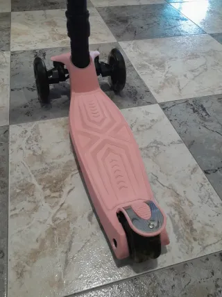 Patinete infantil rosa 3 ruedas