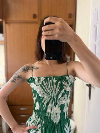 Vestido H&M verde flores largo XXS