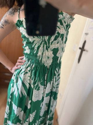 Vestido H&M verde flores largo XXS