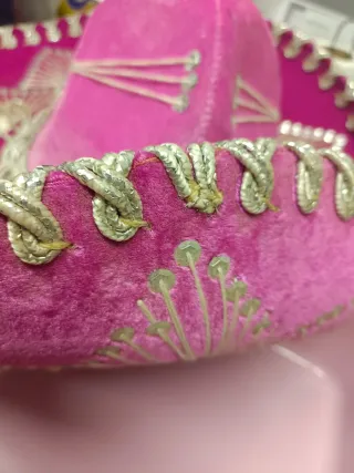 Sombrero Mexicano Rosa y Dorado