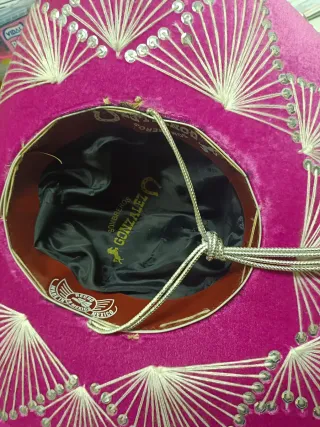 Sombrero Mexicano Rosa y Dorado