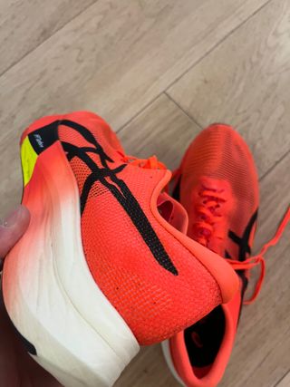 Asics Metaspeed Edge Paris talla 46.0