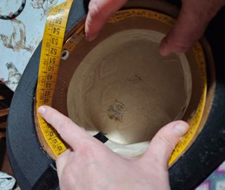 Cappello cilindro fine '800 con stemma